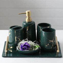 Bộ nhà tắm sứ nhũ vàng kèm khay